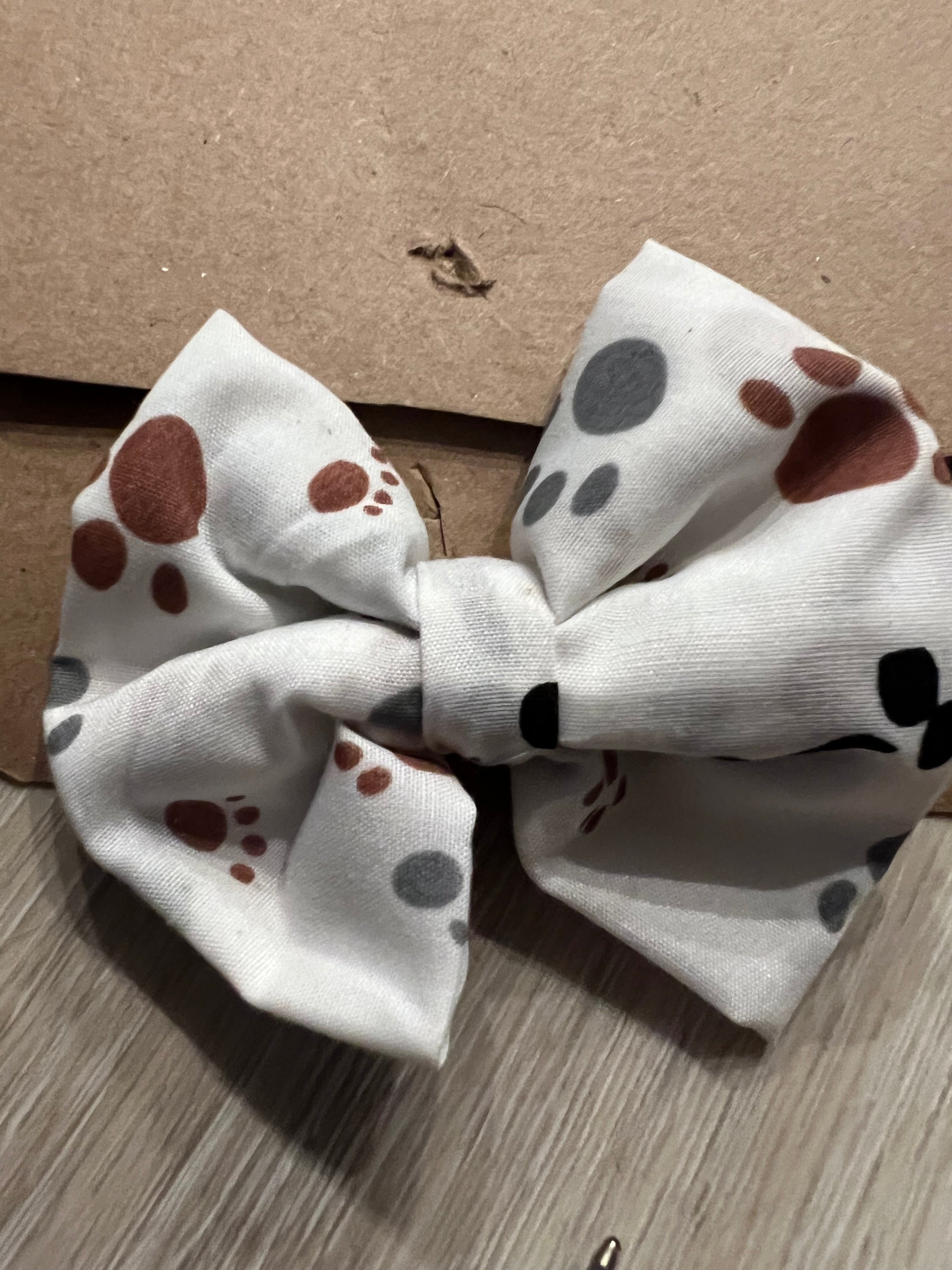 Over the Collar Bow Tie